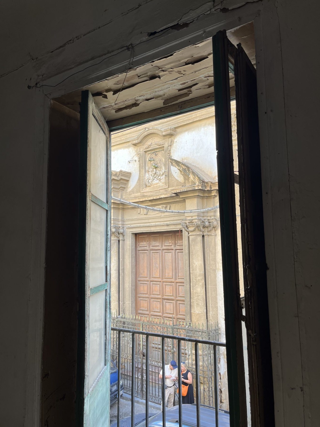 Palazzo del Seicento dentro il Mercato — 9